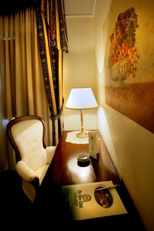 Bel Sito Hotel Due Torri Manocalzati Luaran gambar