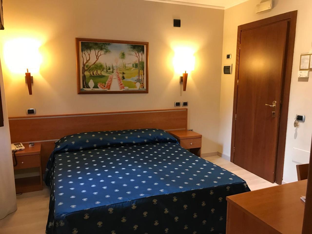 Bel Sito Hotel Due Torri Manocalzati Luaran gambar